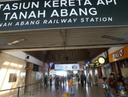 mengalami perubahan KRL di Stasiun Tanah Abang: Meningkatkan Kenyamanan dan Keselamatan Penumpang